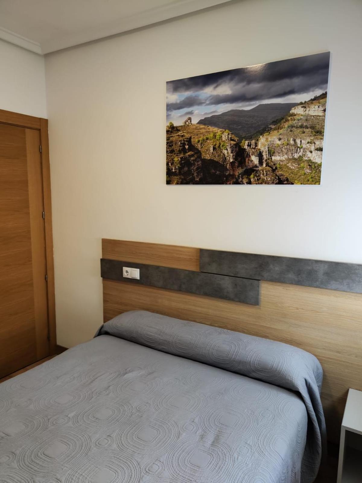 Hostal Rioja Condestable لوغرونيو المظهر الخارجي الصورة
