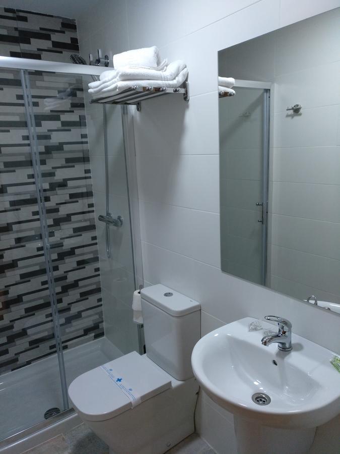 Hostal Rioja Condestable لوغرونيو المظهر الخارجي الصورة