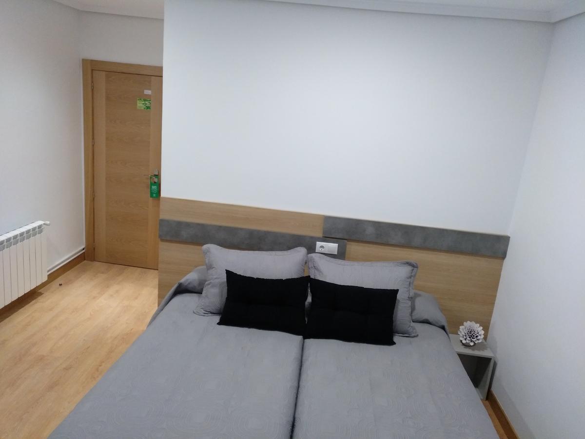Hostal Rioja Condestable لوغرونيو المظهر الخارجي الصورة