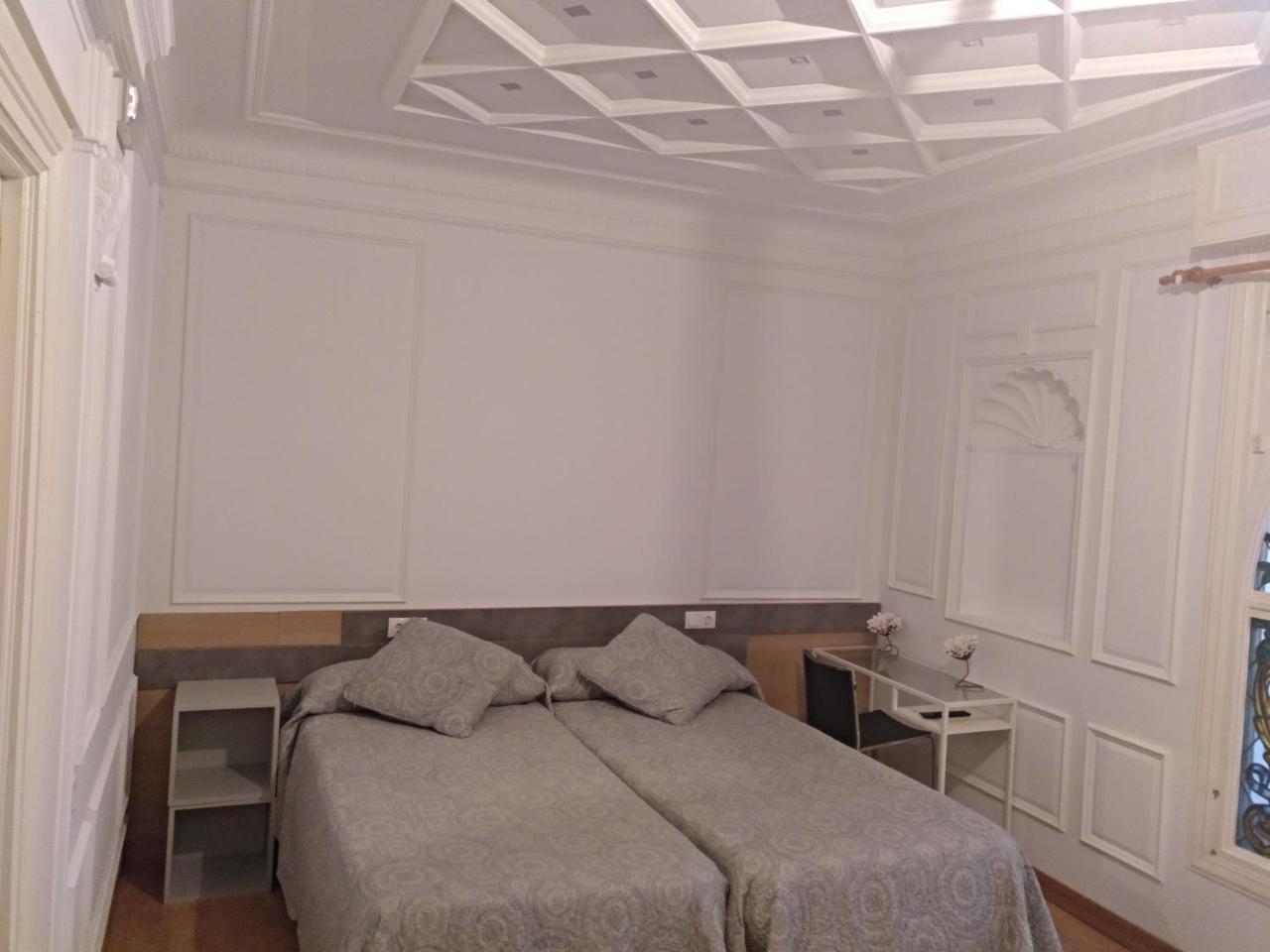 Hostal Rioja Condestable لوغرونيو المظهر الخارجي الصورة